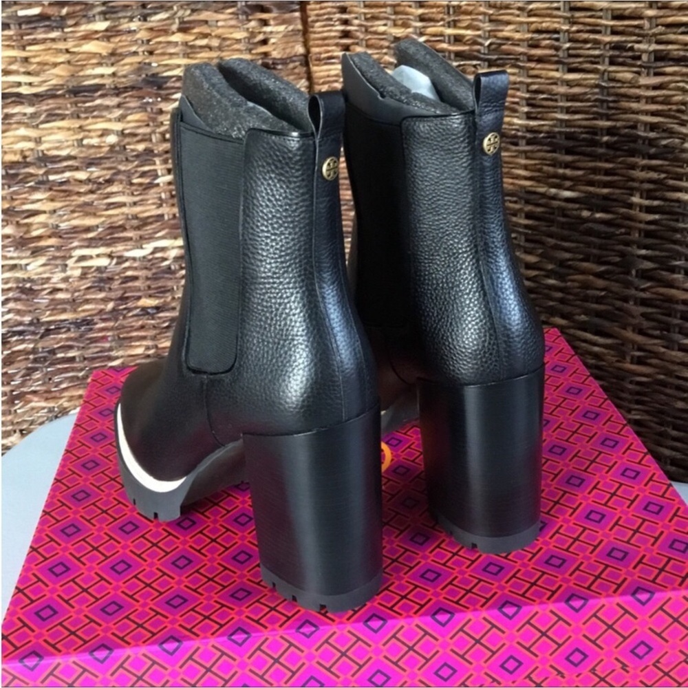 TORY BURCH NEW MILLER 100 MM LUG SOLE BOOTIE TUMBLED LEATHER PERFECT BLACK - Picture 7 of 11